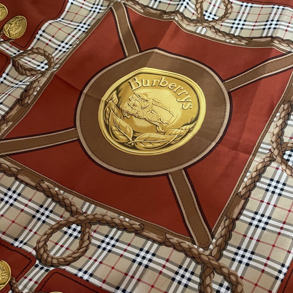 Auth Burberry Silk Square Scarf